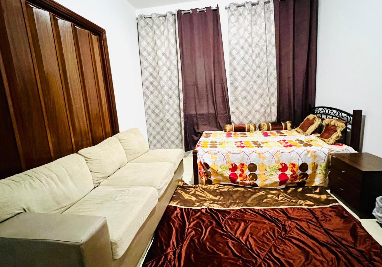 J3r Bed Space Apartment *